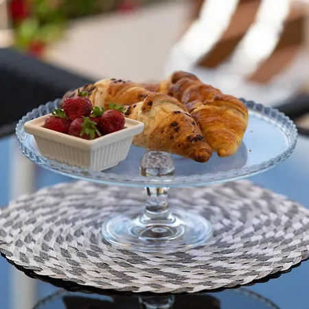 Apartman Treno, Luxurious With Jacuzzi And Sea-view Trogir