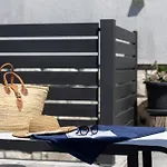 Treno, Luxurious With Jacuzzi And Sea-view * Trogir