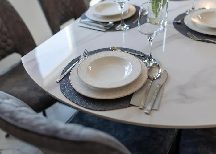 Treno, Luxurious With Jacuzzi And Sea-view Trogir